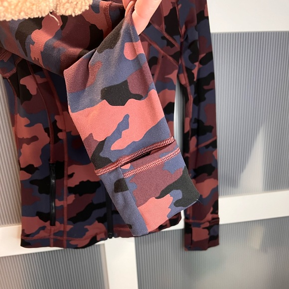 Lululemon women’s define jacket size 4 - Picture 4 of 13